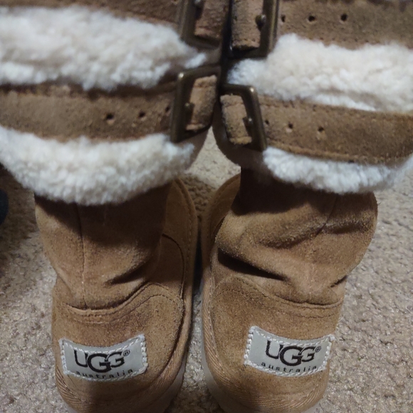 UGG Australia 11c Aleyah Sheepskin Suede Boots - Picture 6 of 10